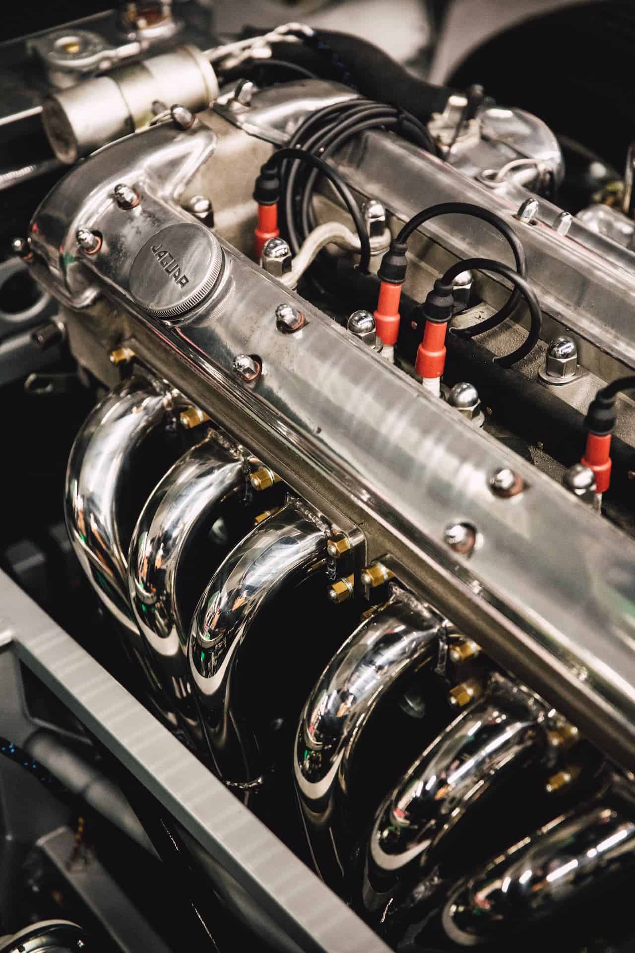 Car engine Jaguar carbon clean Sydney